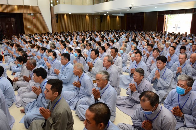 Dharma Talk “Peaceful place to stop ” – The 96th Seven-Day Retreat